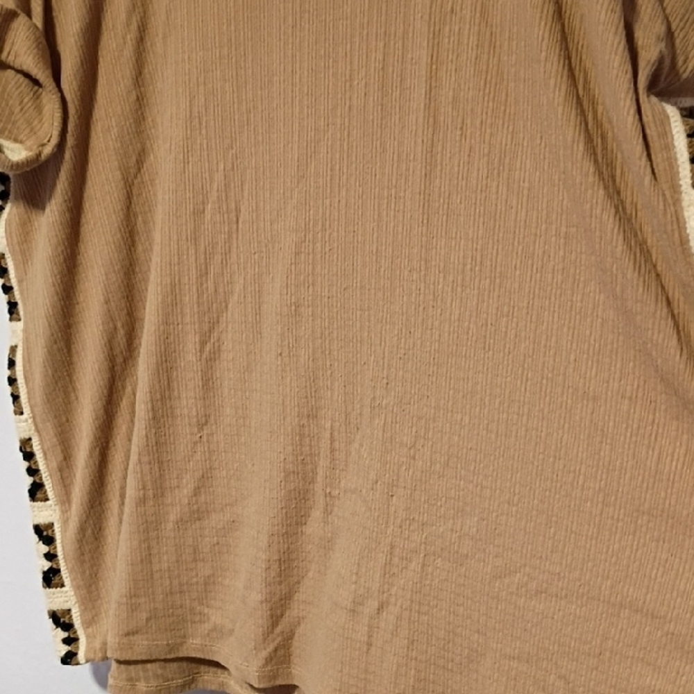 Fred David Ribbed Tan Top - Picture 6 of 8